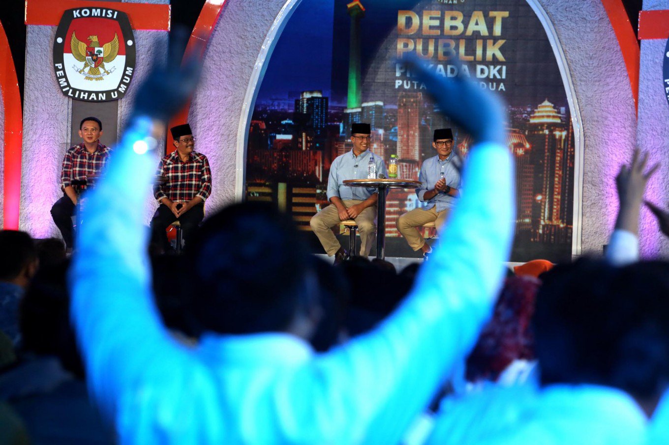 Read more about the article Intimidation, vote-buying reported in Jakarta election runoff