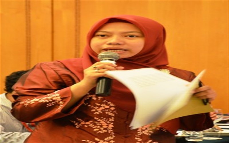 Read more about the article Bagi-bagi Paket Sembako Terang-terangan | Bukti Rendahnya Penghormatan Etika Politik