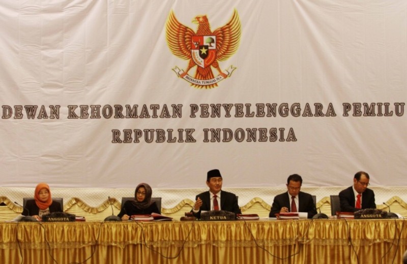 Read more about the article Perludem: Seleksi DKPP Seharusnya Terbuka dan Transparan