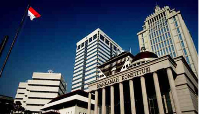 Read more about the article Koalisi Masyarakat Sipil Beri Bukti Tambahan ke Dewan Etik MK