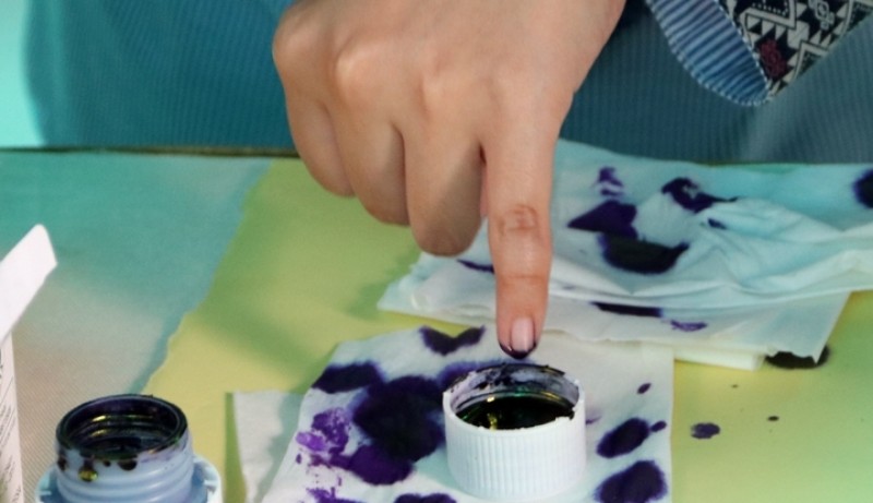 Read more about the article Masuk Tahun Politik, Perludem: KPU Harus Canggih Hadapi Hoax