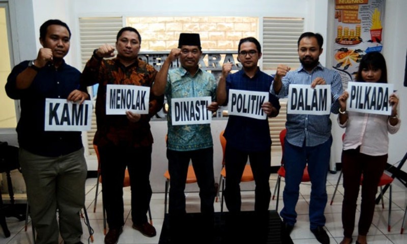 Read more about the article Calon Perempuan di Pilkada 2018 Masih Bergantung Kekerabatan