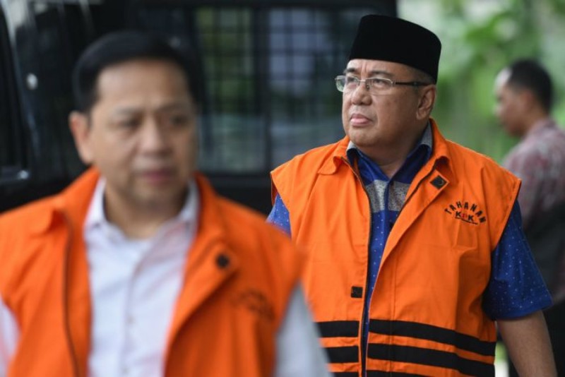 Read more about the article Mungkinkah calon yang tersangka korupsi diganti