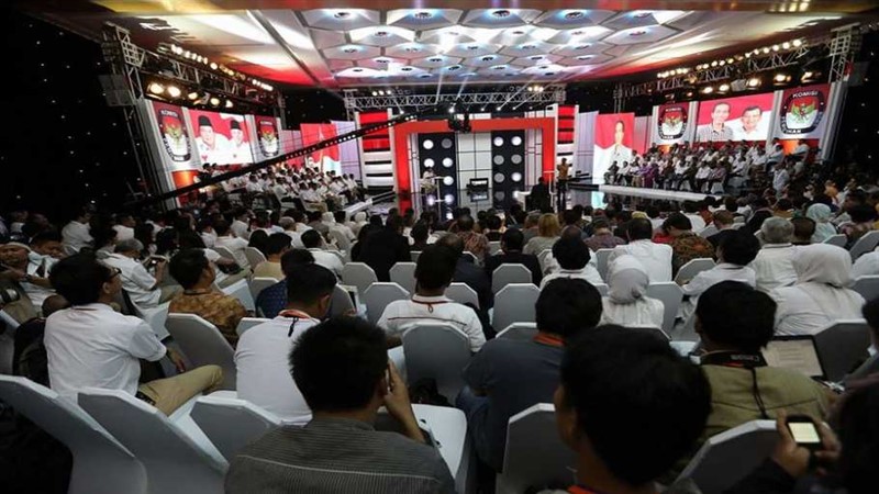 Read more about the article Perludem soal Debat Terbuka: Pemimpin Harus Bisa Bekerja di Bawah Tekanan