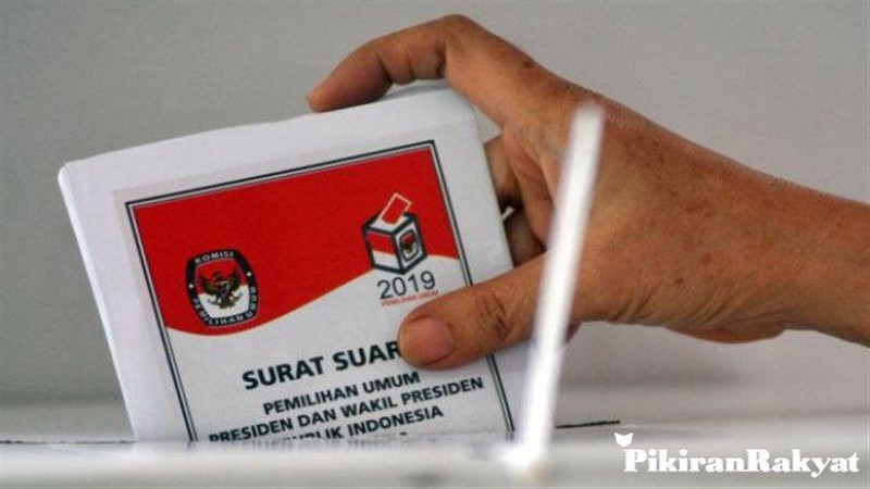 Read more about the article Perludem: Langkah Tepat KPU Tunda Tahapan Pilkada Harus Diikuti Seluruh Jajaran