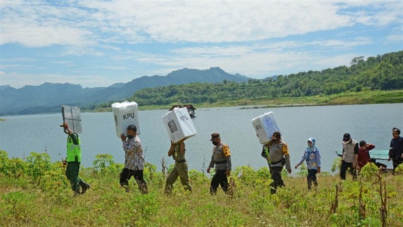 Read more about the article Perludem Minta Dapil Diatur oleh KPU, Kemendagri Menolak