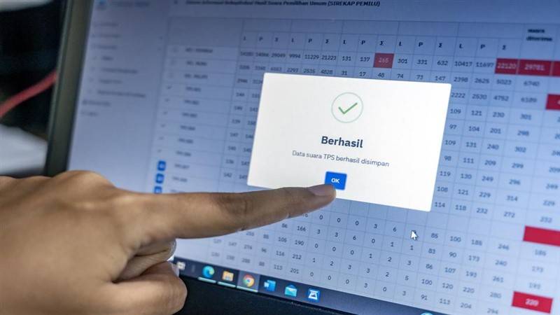 Read more about the article Tampilan Sirekap Jadi Polemik, Perludem Minta Bawaslu Turun Tangan