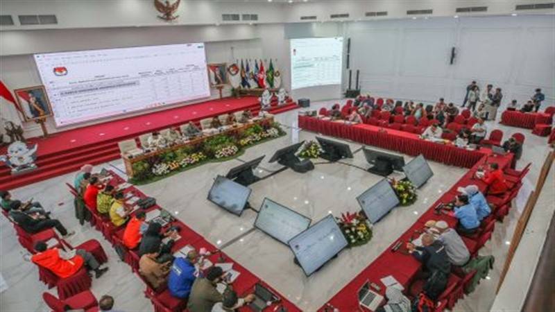 Read more about the article Perludem: Dugaan Kecurangan Tidak Terklarifikasi, Legitimasi Pemilu Jadi Soal